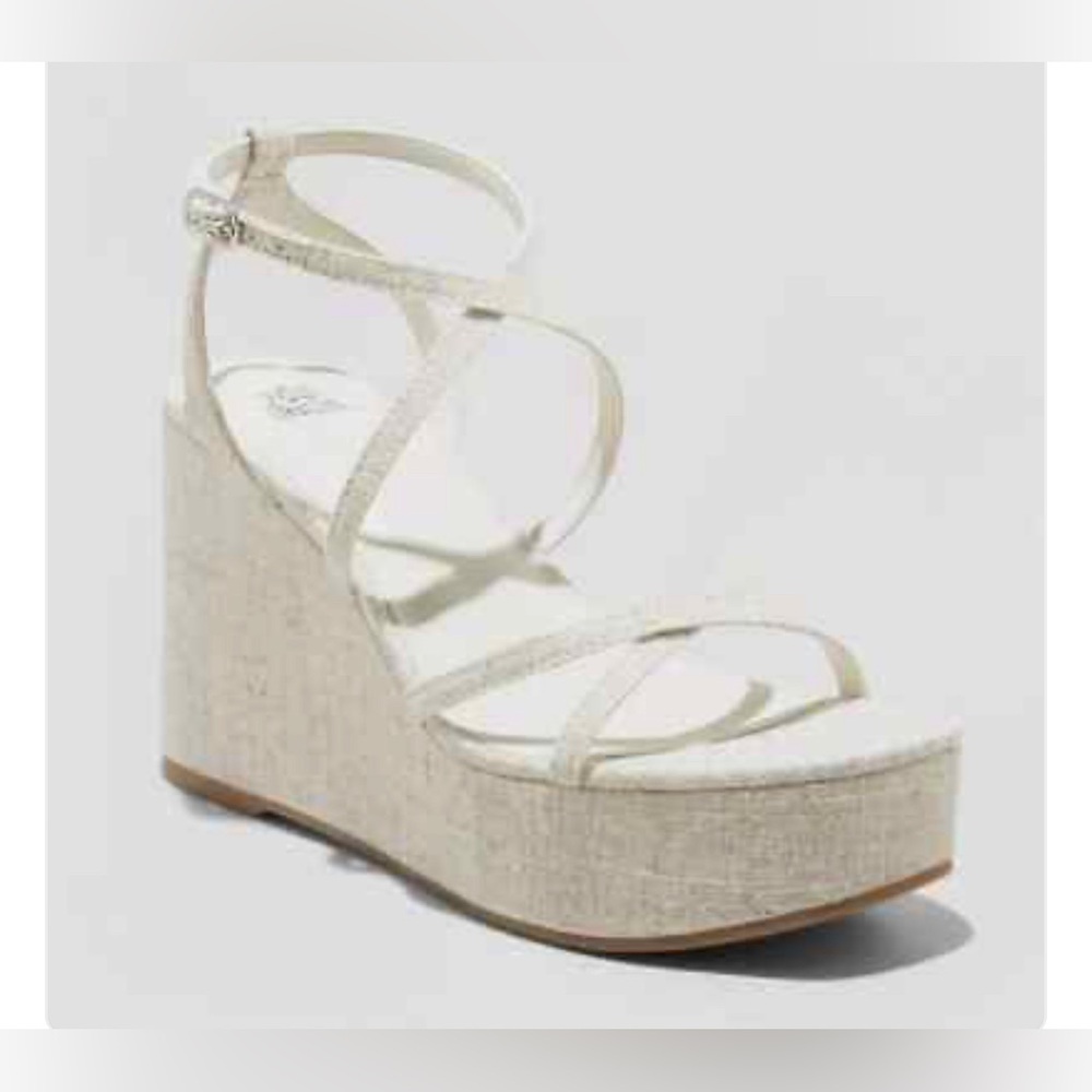 SALE! STRAPPY WEDGE HEELS